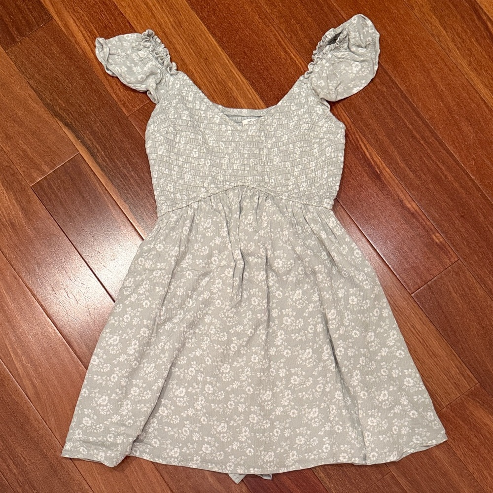 Hollister Light Gray Floral Mini Dress